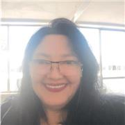 Profesor de Informática imparte clases a niños de primaria